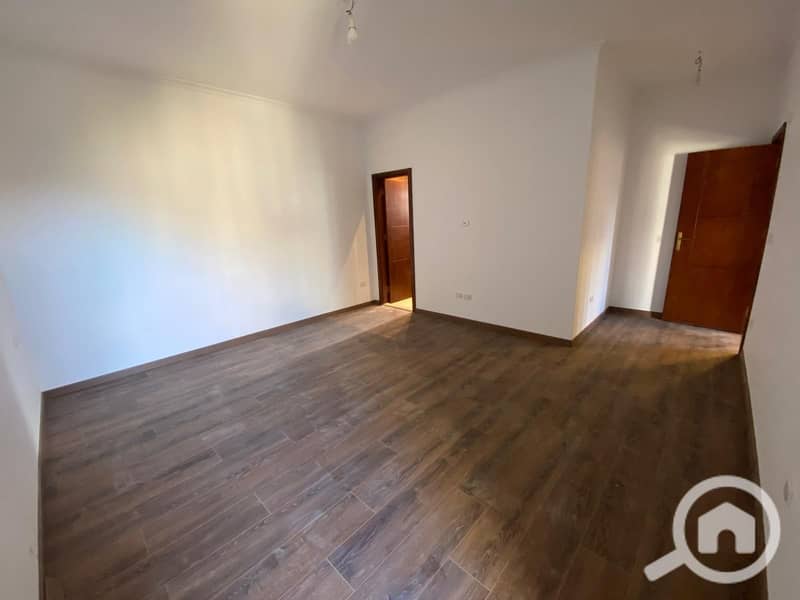 2 WhatsApp Image 2025-11-17 at 17.28. 31_0150eb8d. jpg