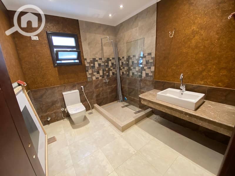 10 WhatsApp Image 2025-11-17 at 17.32. 42_df079697. jpg