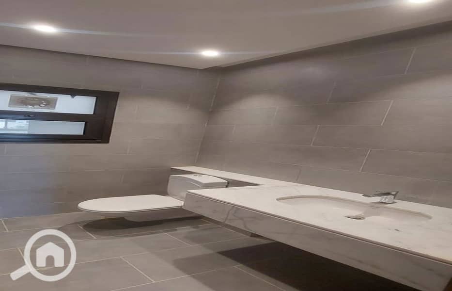 8 WhatsApp Image 2024-10-12 at 17.47. 39_ea0fb9cb_1400x900. jpg