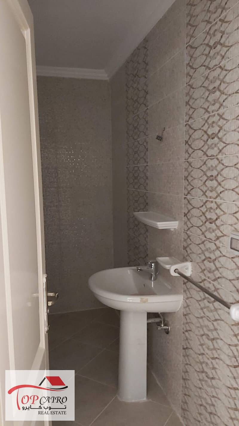 8 WhatsApp Image 2025-09-10 at 10.16. 34 AM (1). jpeg