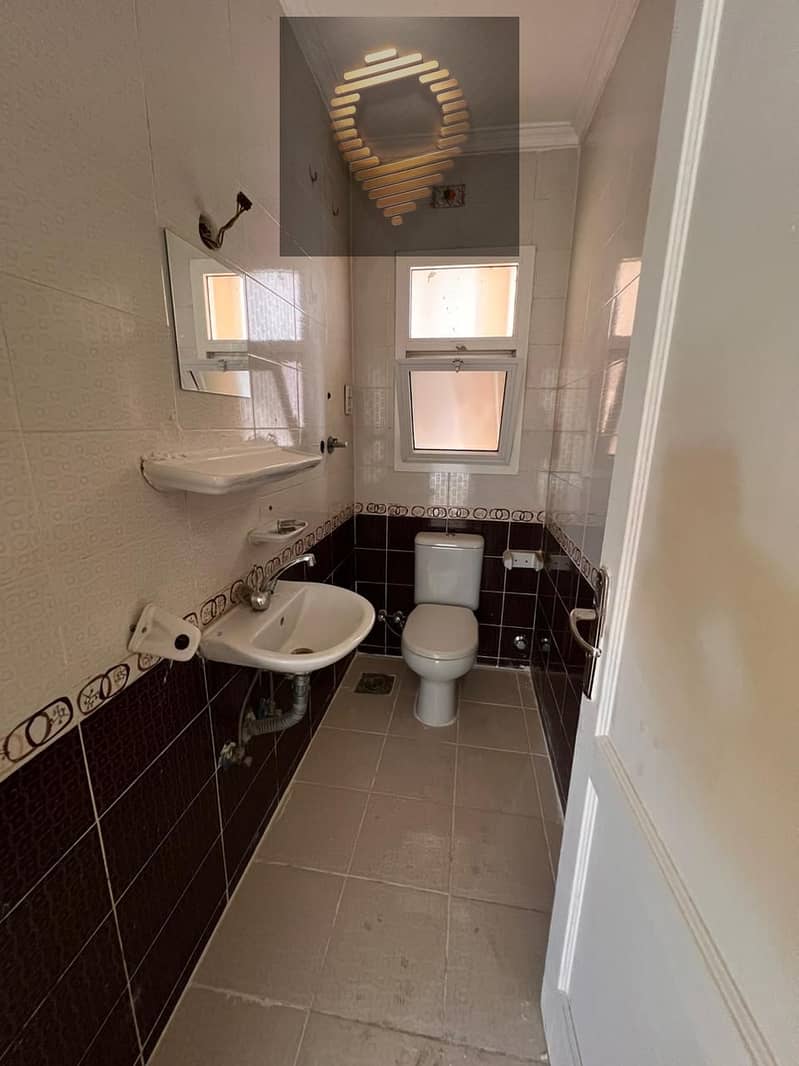 8 WhatsApp Image 2025-07-02 at 12.18. 52_701ef1ea. jpg