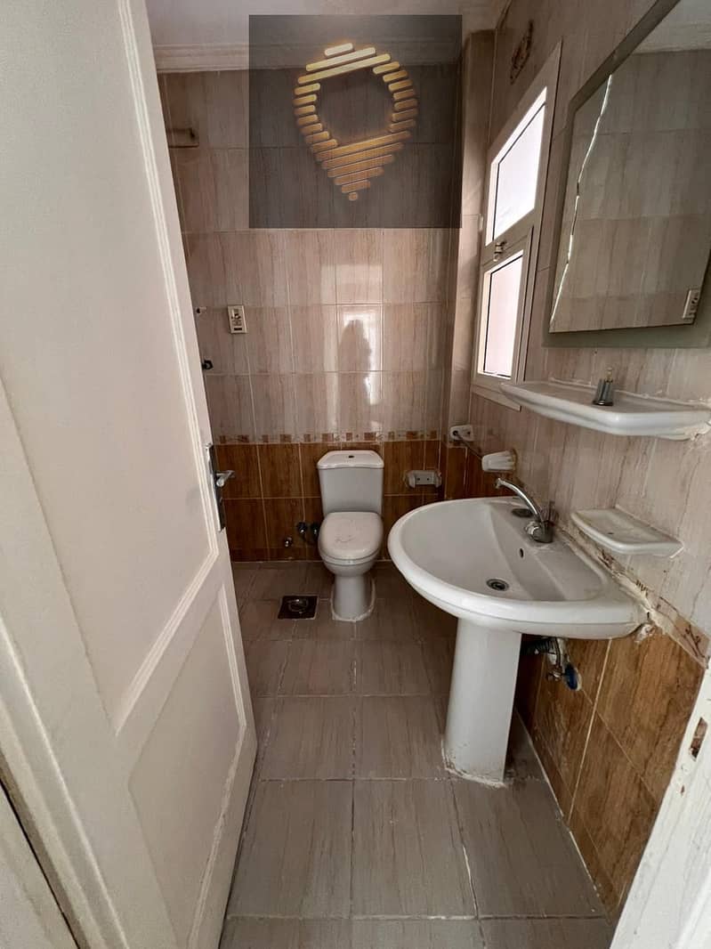 9 WhatsApp Image 2025-07-02 at 12.18. 53_dfe51fe7. jpg