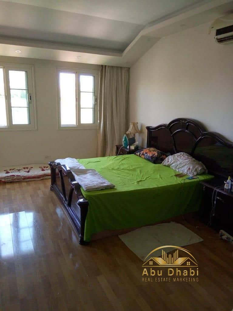 13 ee89c2b3-0009-4aed-b42f-4731b8642dfb. jpg