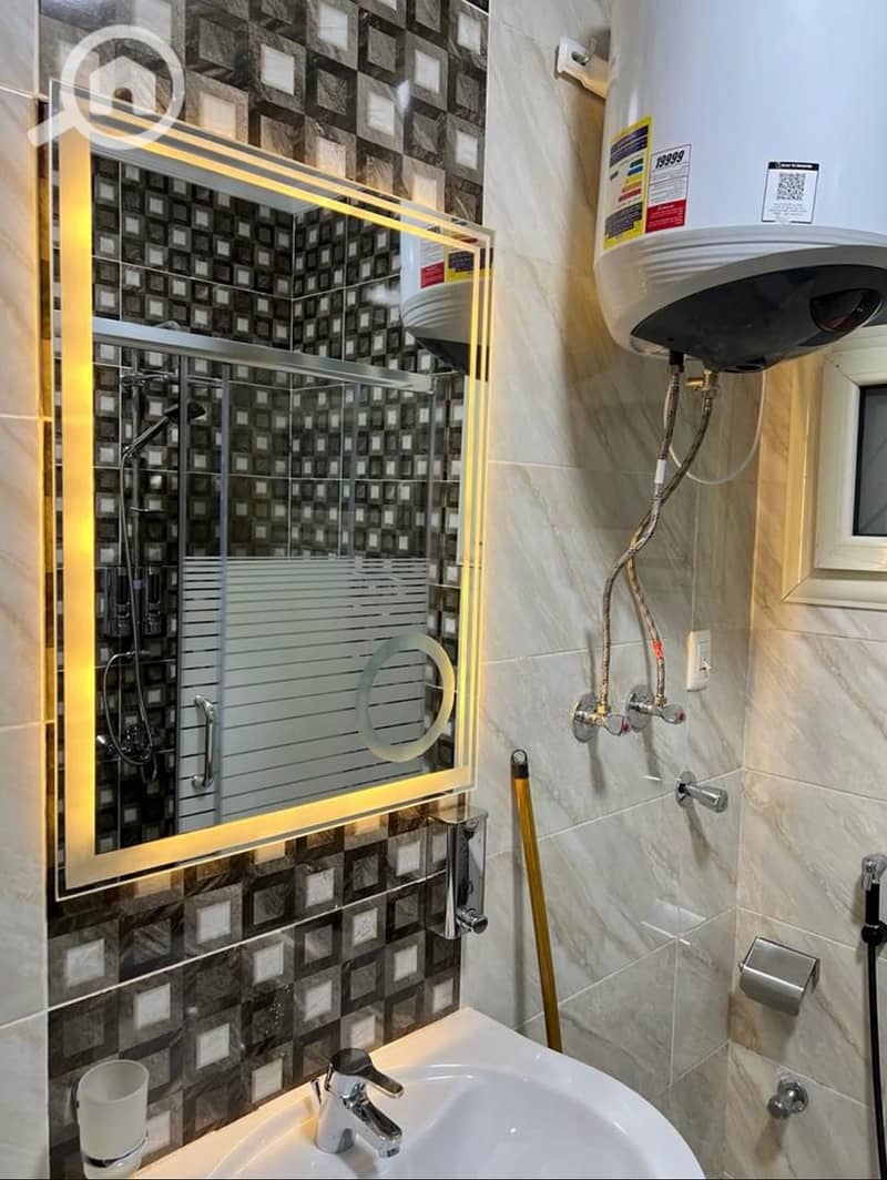 8 IMG-20251120-WA0042. jpg