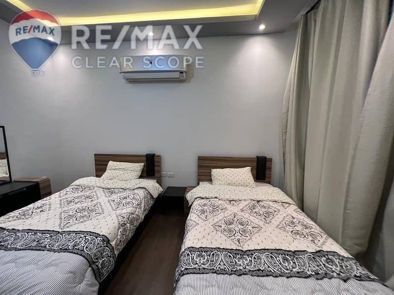 25 f90e6c9e-f67a-425f-b2d9-1d27c7633192. jpg