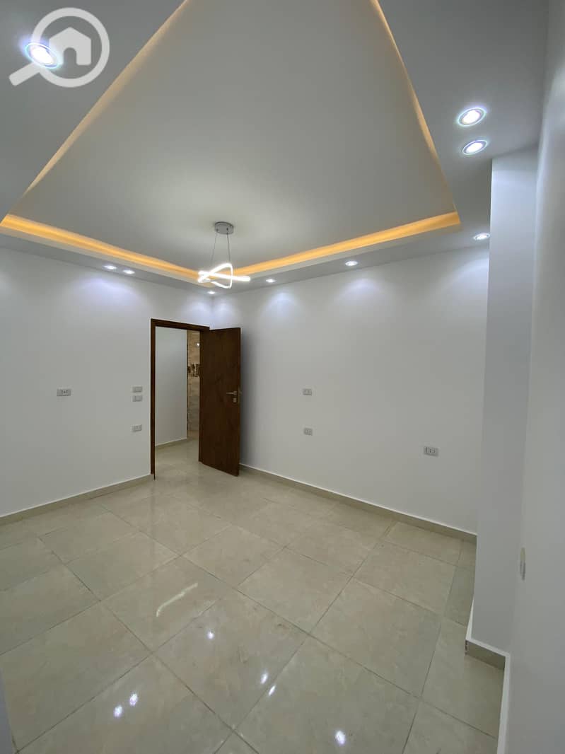 6 WhatsApp Image 2025-11-20 at 2.46. 48 PM (2). jpeg