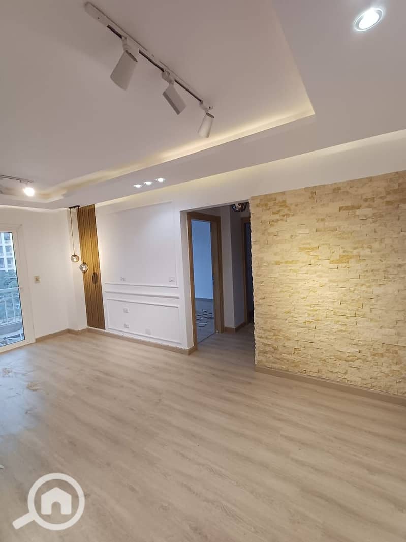 4 WhatsApp Image 2025-11-20 at 15.42. 37_2eb1cfe7. jpg