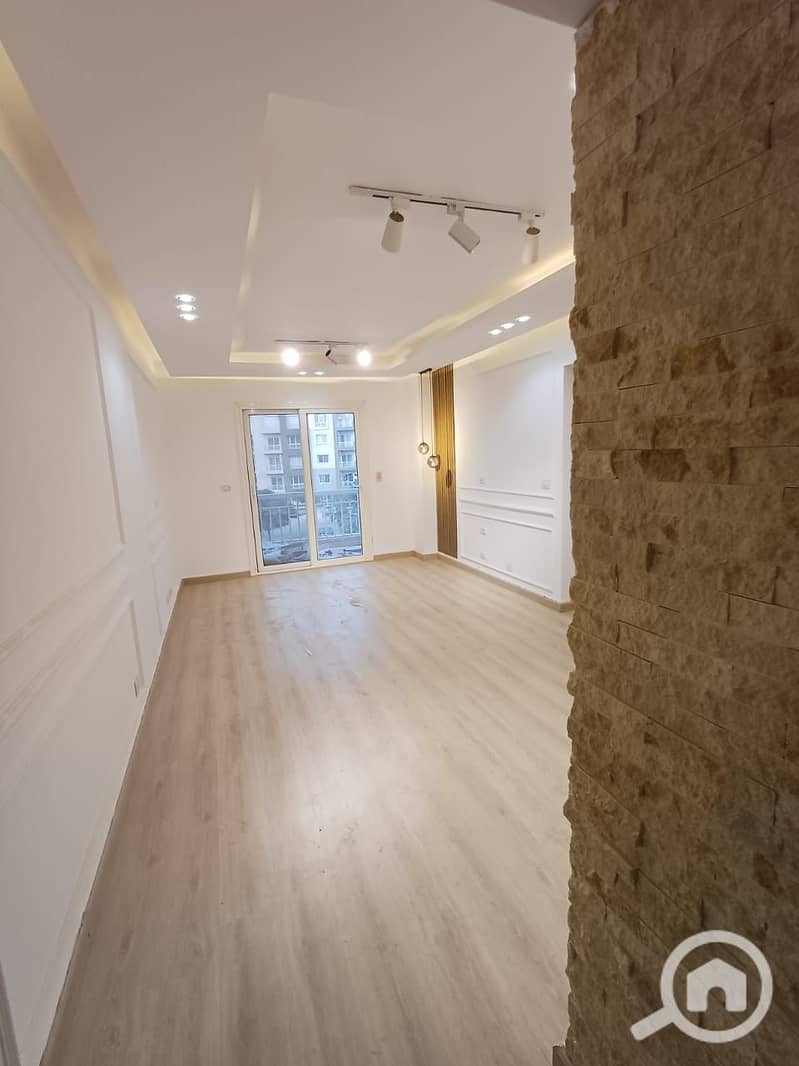 5 WhatsApp Image 2025-11-20 at 15.42. 37_ba4d979b. jpg