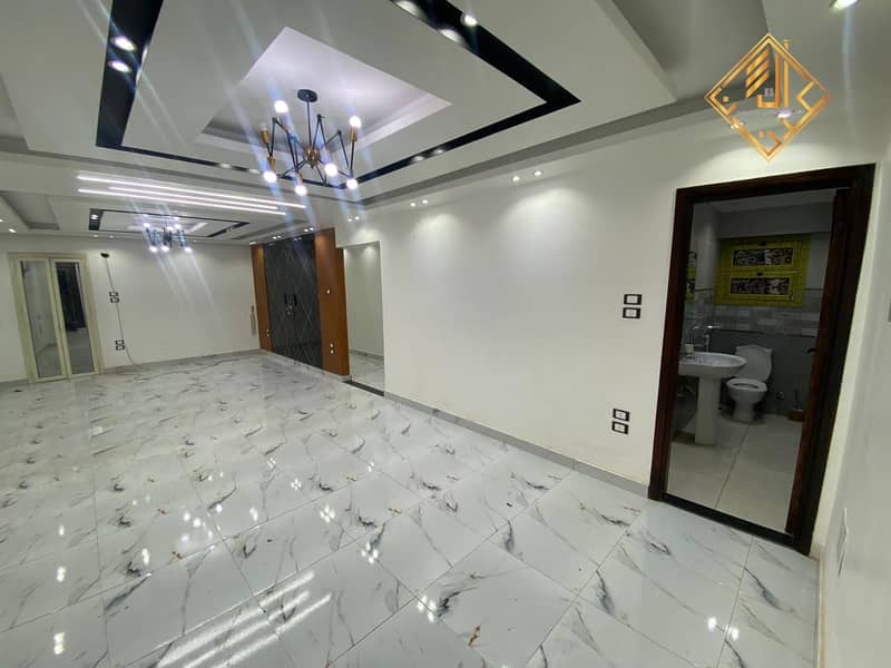 2 WhatsApp Image 2025-11-19 at 17.30. 09. jpeg