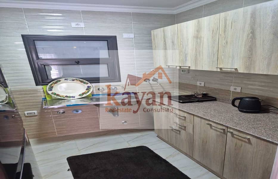 11 b69e52b3-4f5d-42a3-905a-8774db7e080a. jpg