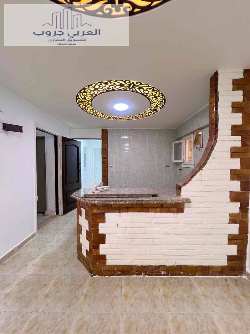 15 5f73ece4-7d25-42c7-b593-8b3eb4021f6d. jpg