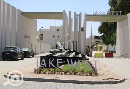 توين هاوس 4 غرف نوم للبيع في الشيخ زايد، الجيزة - lake west1. jpg