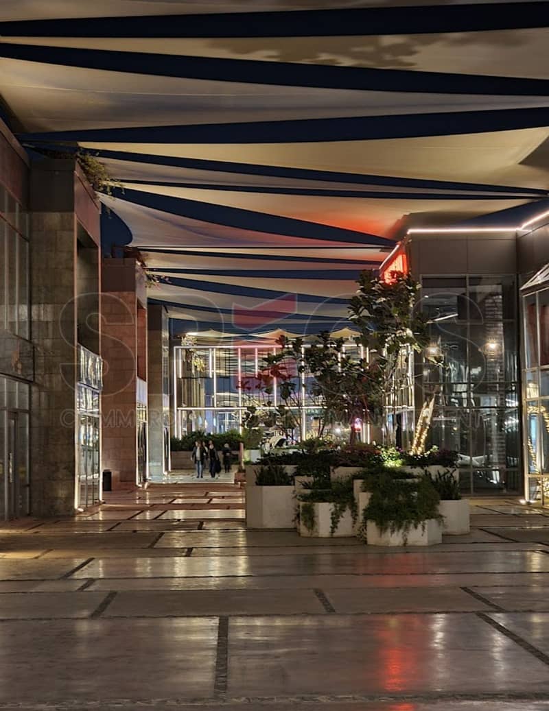 7 49fd780f-dce4-43f2-8958-87881bb96999. jpg