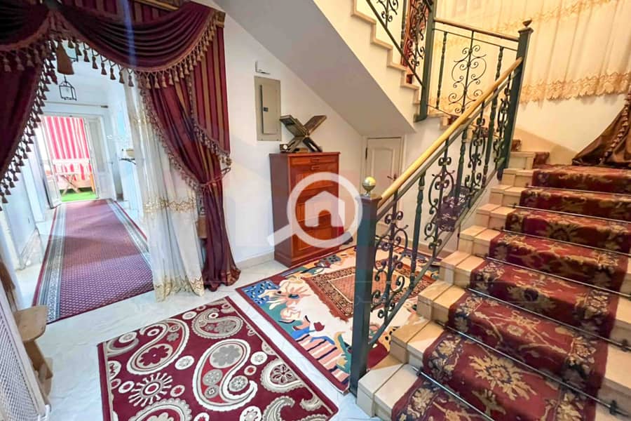 12 WhatsApp Image 2025-11-16 at 2.23. 04 AM (1). jpg