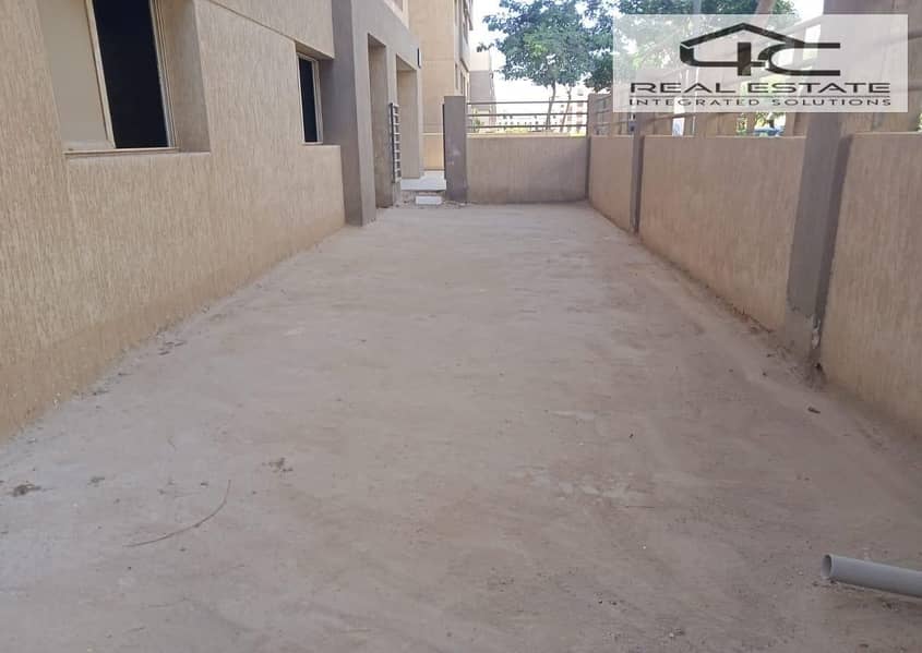 8 WhatsApp Image 2025-11-20 at 16.11. 06 (2). jpeg