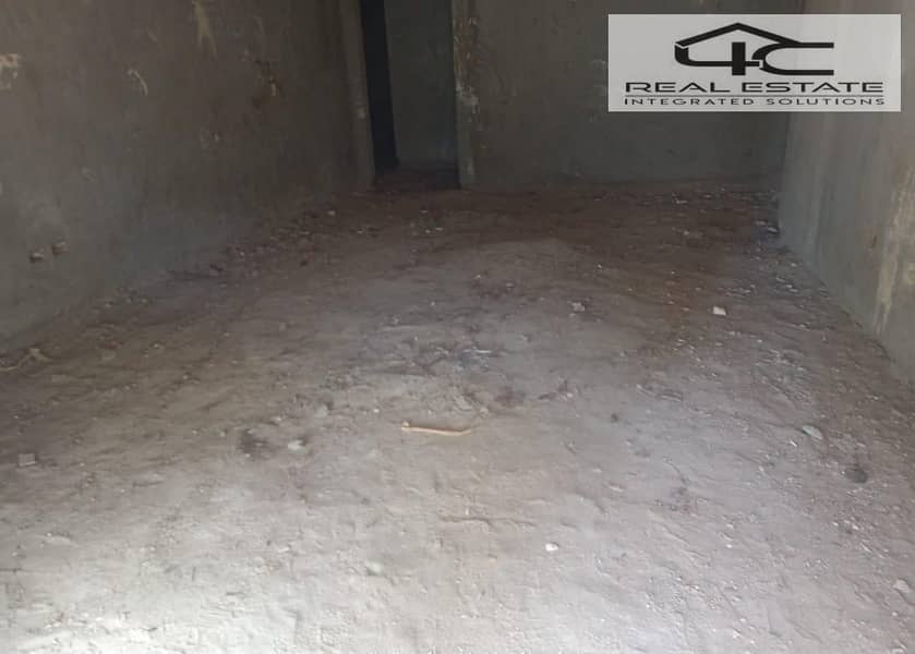 10 WhatsApp Image 2025-11-20 at 16.11. 06 (1). jpeg