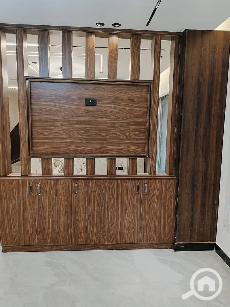 4 a64993da-dfb6-436f-b9c4-1519f61be034. jpg