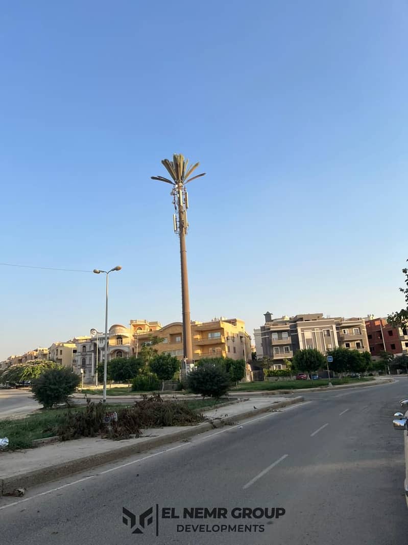 10 d6740ea3-cb76-463d-a35a-578b8d2a2942. jpg