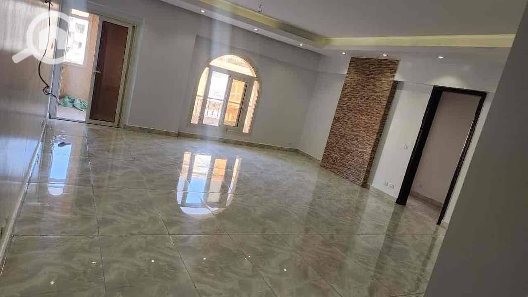 4 4b159a72-b5ed-48bb-8663-b886e5a4441d. jpg