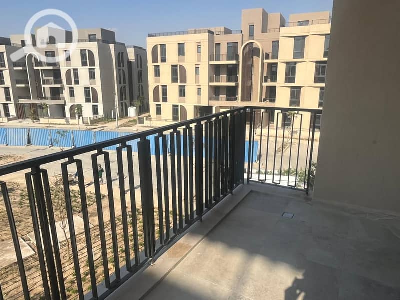 2 WhatsApp Image 2025-11-20 at 14.25. 22. jpeg