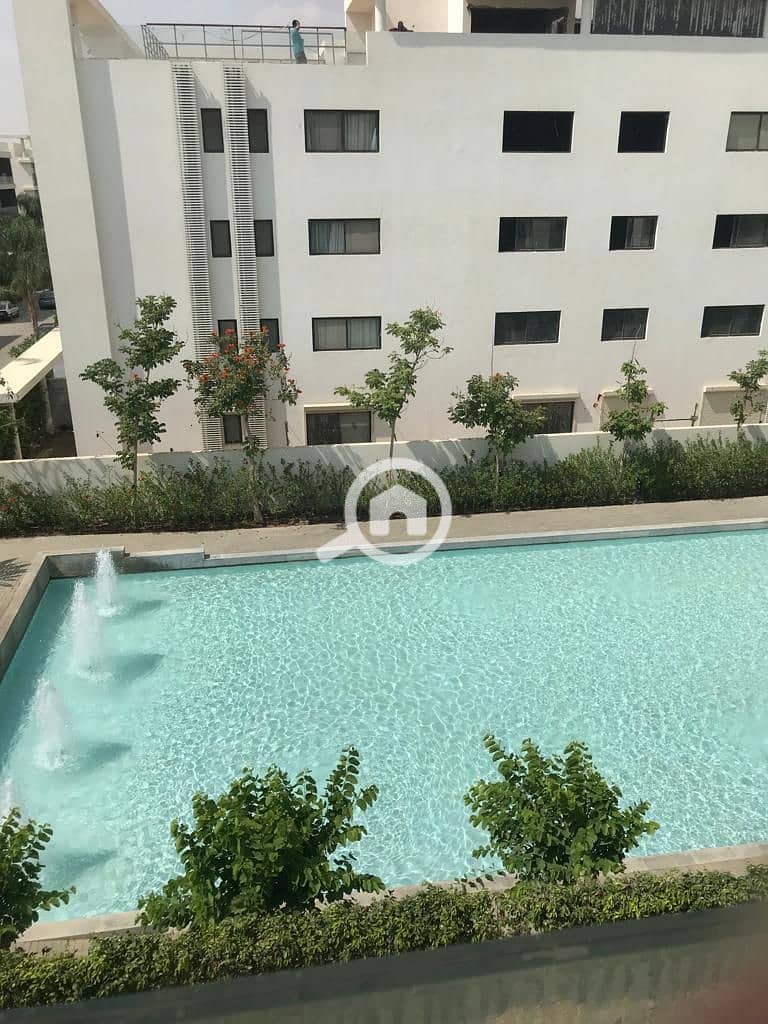 8 6779d03a-2fb7-4dfc-8fb9-f864d0419b43. jpg