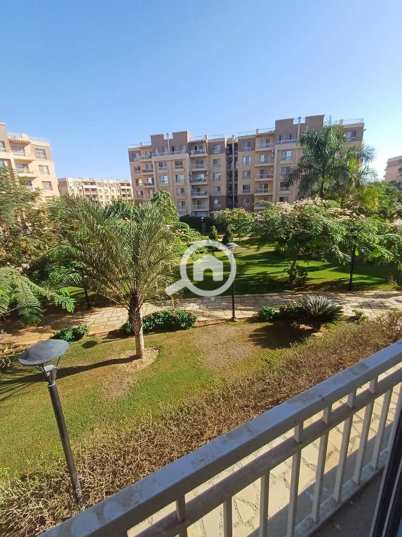 2 73fde99e-12d3-44da-a8a0-464b3e31f49c. jpg