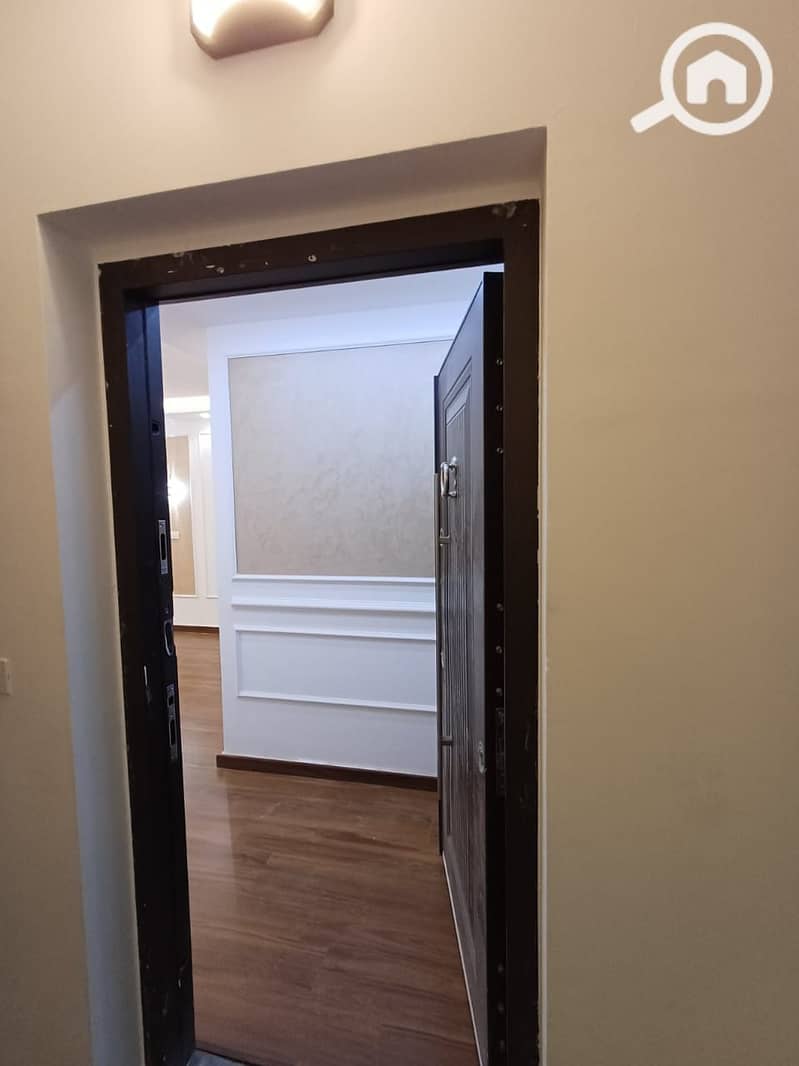 3 4035061e-929d-44f3-8e29-e65ad50fae0c. jpg