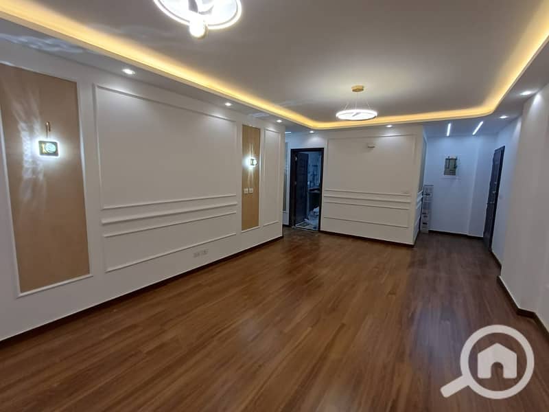 7 56da1a62-6e30-4b39-9cbd-e9cf548dcb35. jpg