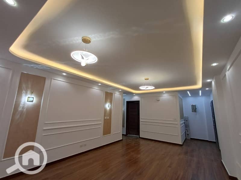 9 37d6a1c0-8f32-4f05-9c62-08ceaeac849a. jpg