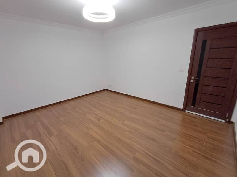 16 55b0e7dd-ca1c-4269-a6bc-d6b67fc85141. jpg