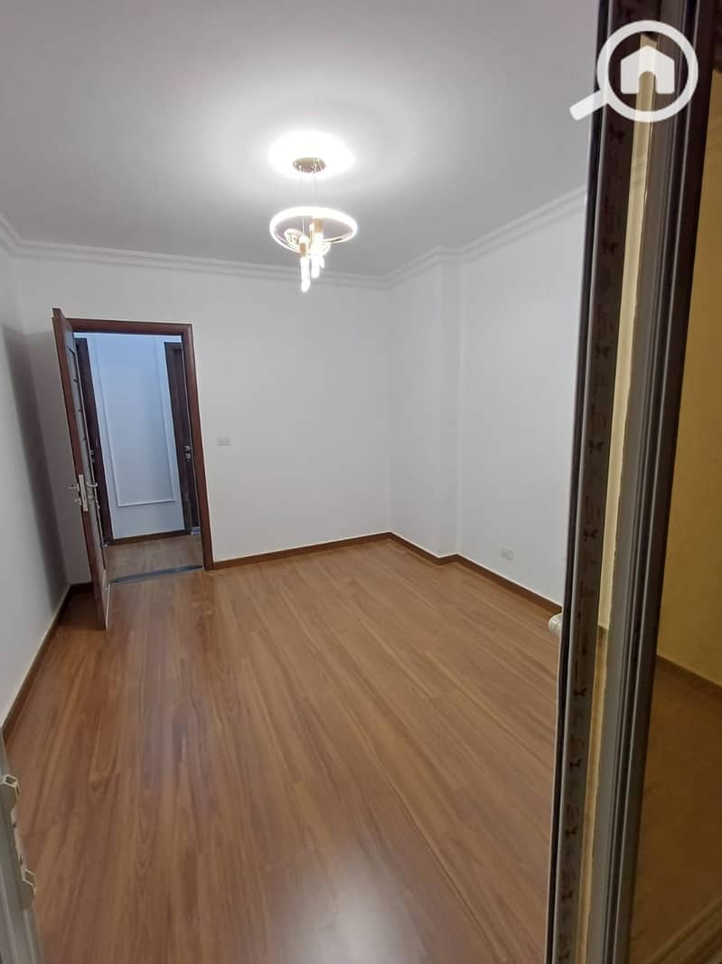 19 ba7e4be8-8104-499a-b573-e03c27abcab8. jpg