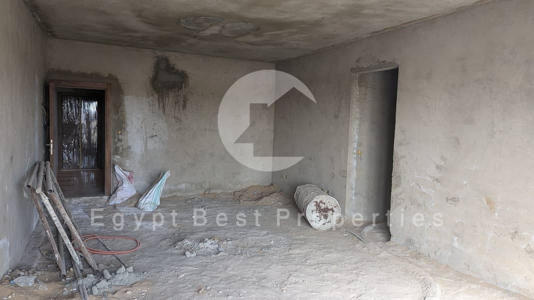 4 6e6fbd8f-1fb6-4fb1-a3e2-af0af298d274. jpeg