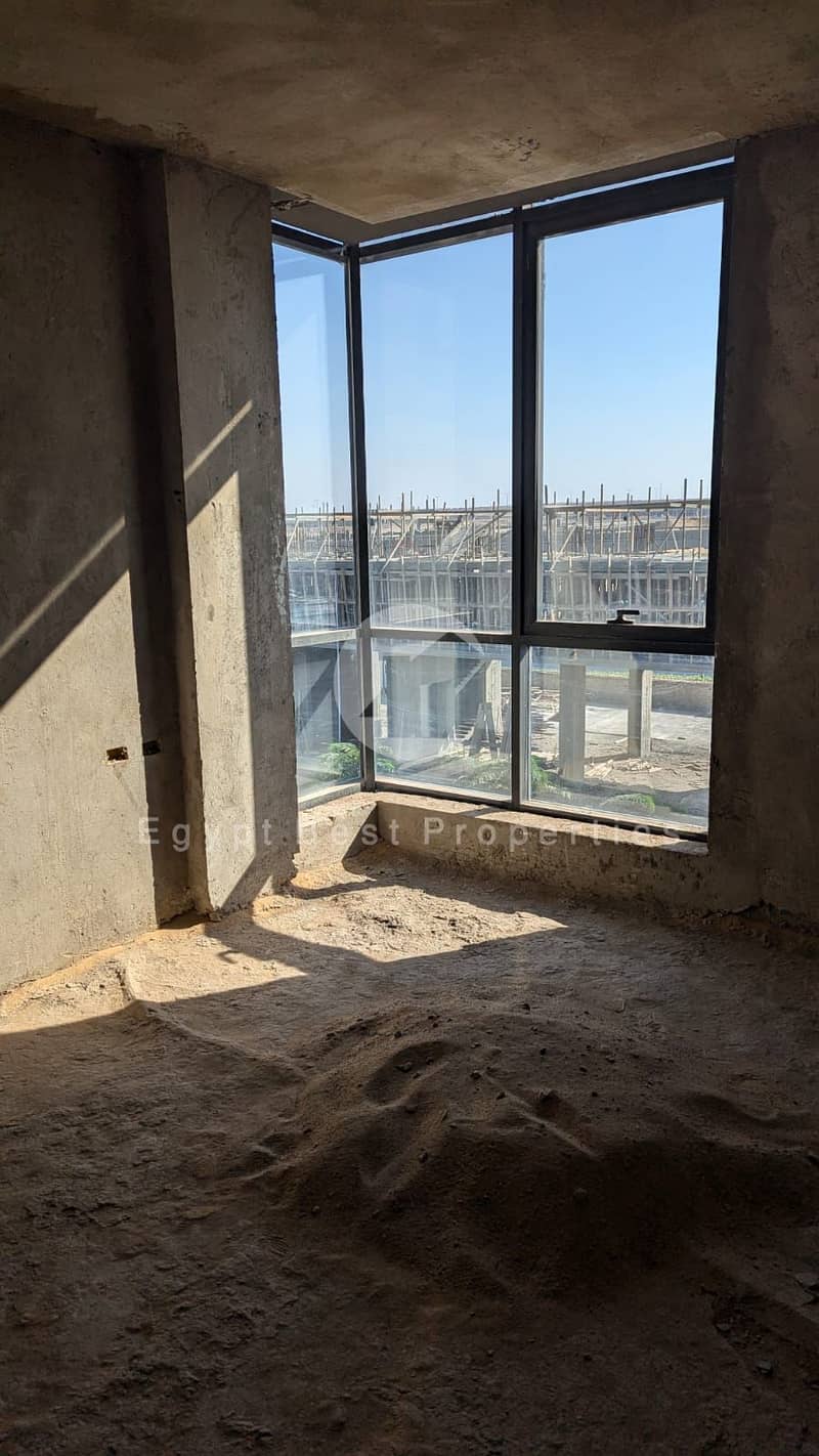 8 ce15b281-f283-40bf-a7b1-f8a40903ff02. jpeg