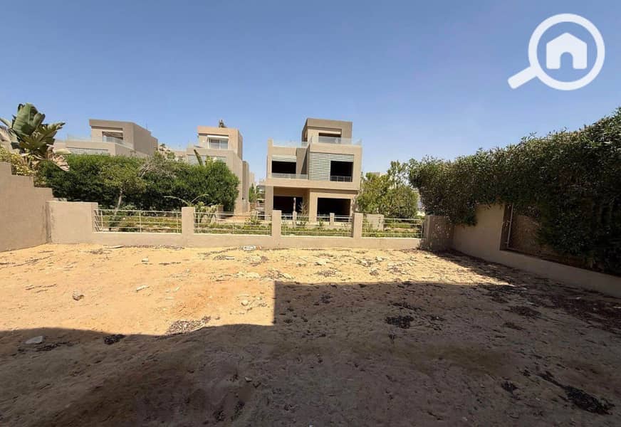 4 WhatsApp Image 2025-11-20 at 13.55. 12 (1). jpeg