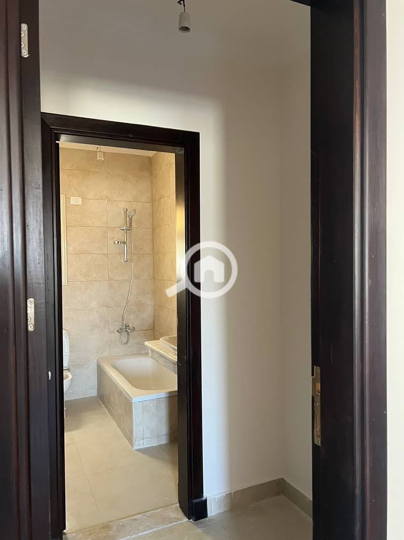 5 WhatsApp Image 2025-11-15 at 3.07. 59 PM. jpeg