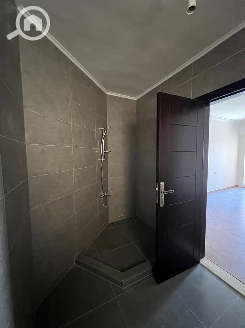 6 WhatsApp Image 2025-11-15 at 3.08. 00 PM (1). jpeg