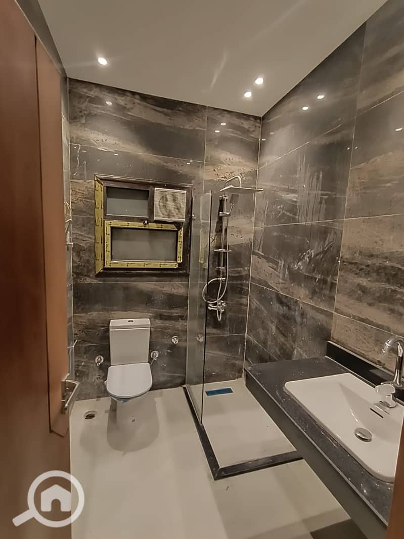 5 WhatsApp Image 2025-11-20 at 3.07. 58 PM (3). jpeg