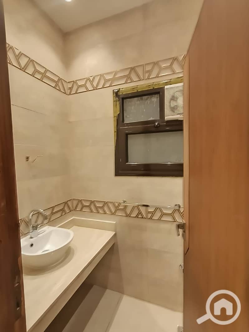 6 WhatsApp Image 2025-11-20 at 3.07. 58 PM (4). jpeg