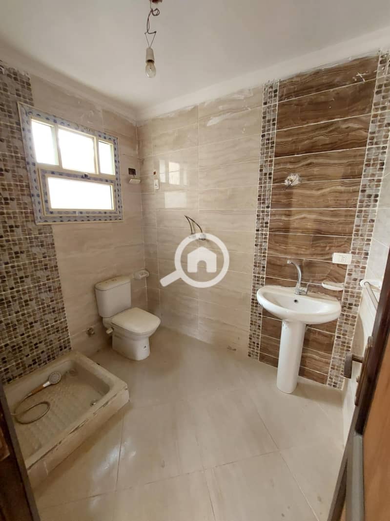 4 WhatsApp Image 2025-10-27 at 11.59. 36_bb796591. jpg