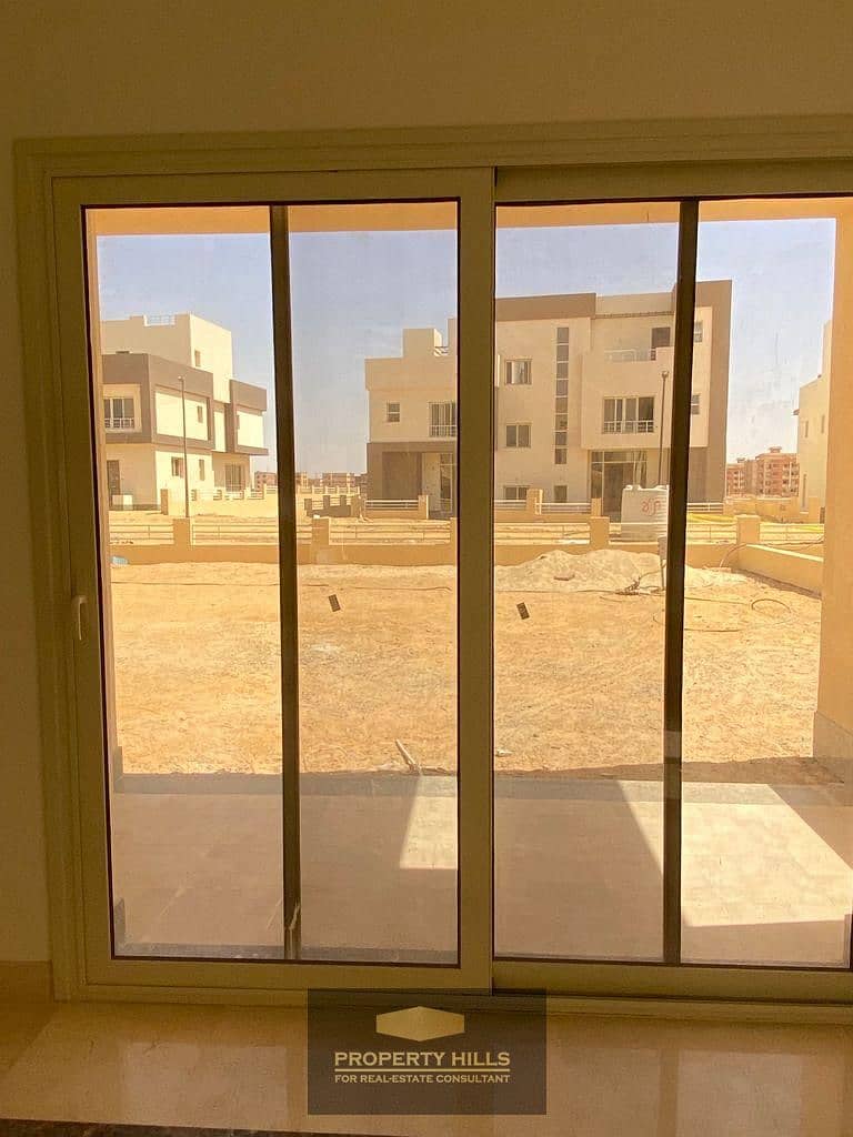 5 d9b592f9-29ea-40ae-b22c-0cdf51707172. jpg