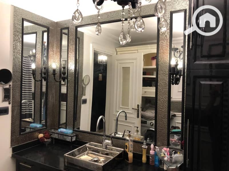 8 5acaed18-c5b5-4124-88bf-1c3ca717c593. jpeg