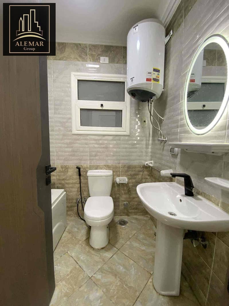 11 938c3dd8-2573-4259-a28e-4f033d4d7f02. jpg