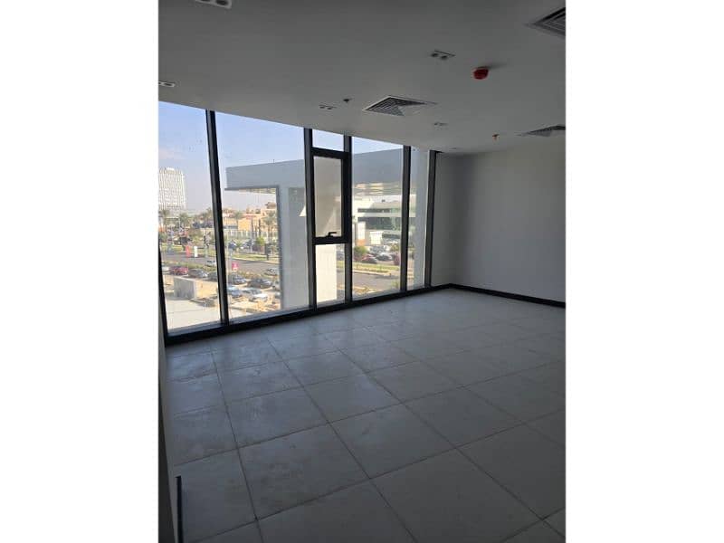 10 53757125-1775-4e8c-8543-d39700d1b52f. jfif. jpg