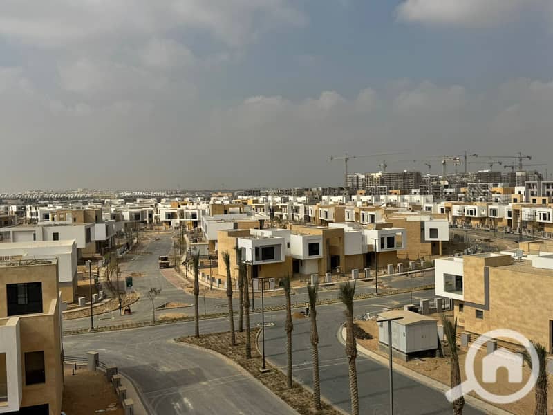 8 c7e85a39-f898-4fb9-8b50-28c7c1d9748b. jpg