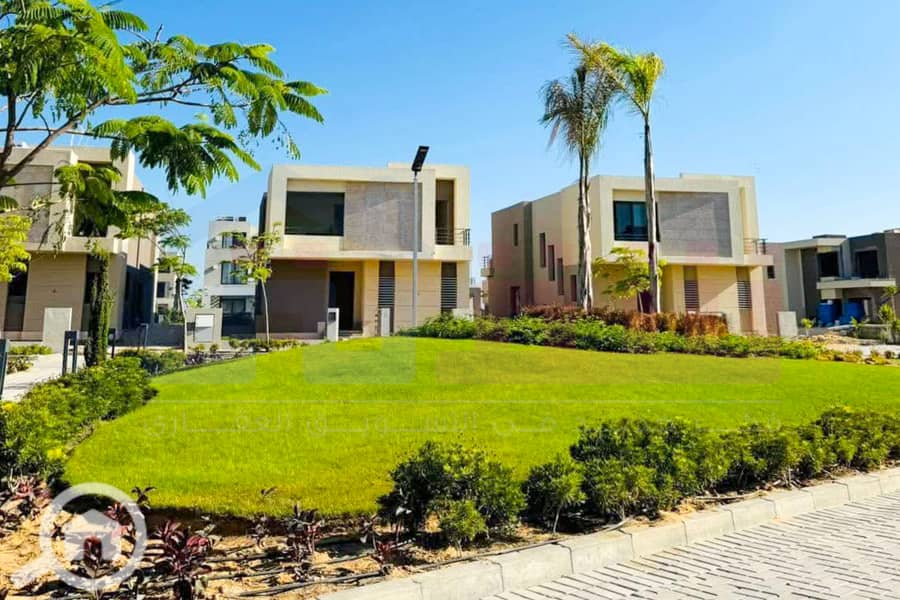 4 WhatsApp Image 2025-11-10 at 1.00. 50 PM (1). jpg