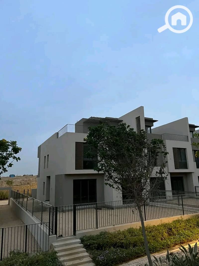 581009724_122108112393071683_3295705034172499641_n. jpg