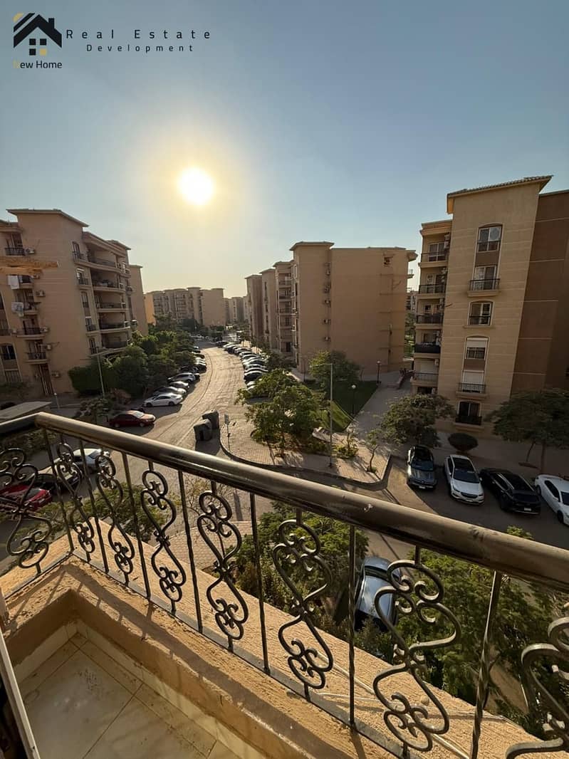 9 WhatsApp Image 2025-10-21 at 13.43. 27_94a5b81d. jpg