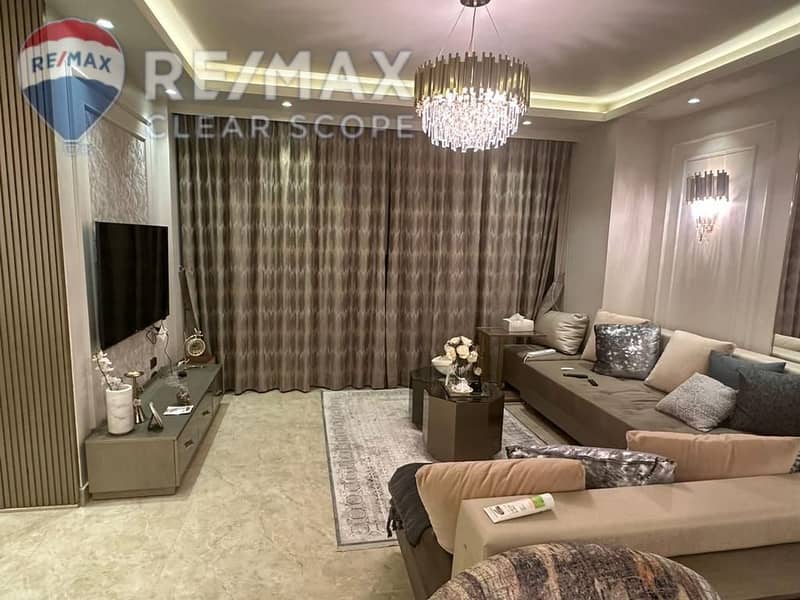 2 3cd3e905-34fa-400a-b229-7195b6b8f59c. jpg