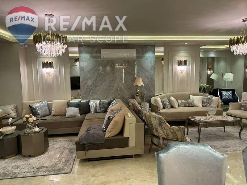 4 27ccc8d5-1e0c-4820-9713-a1cd5155219d. jpg