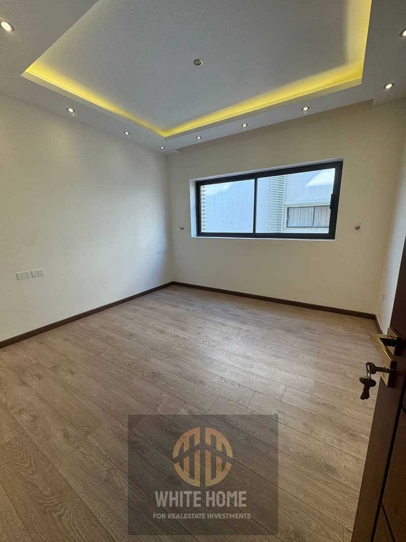 9 86bc6f70-b4b9-4872-9b41-46dfc7cca073. jpeg